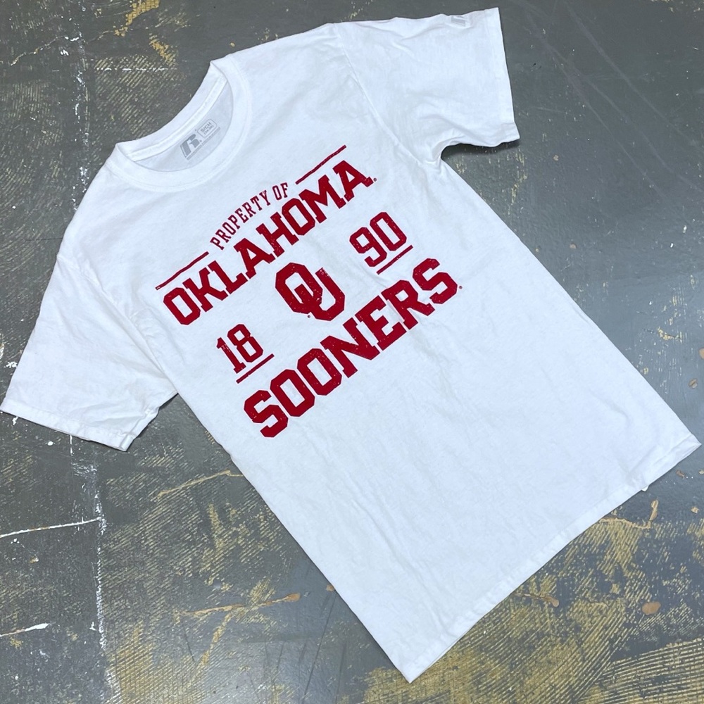 Oklahoma Sooners Retro NCAA Shirt Small Red White Property of Baker Mayfield